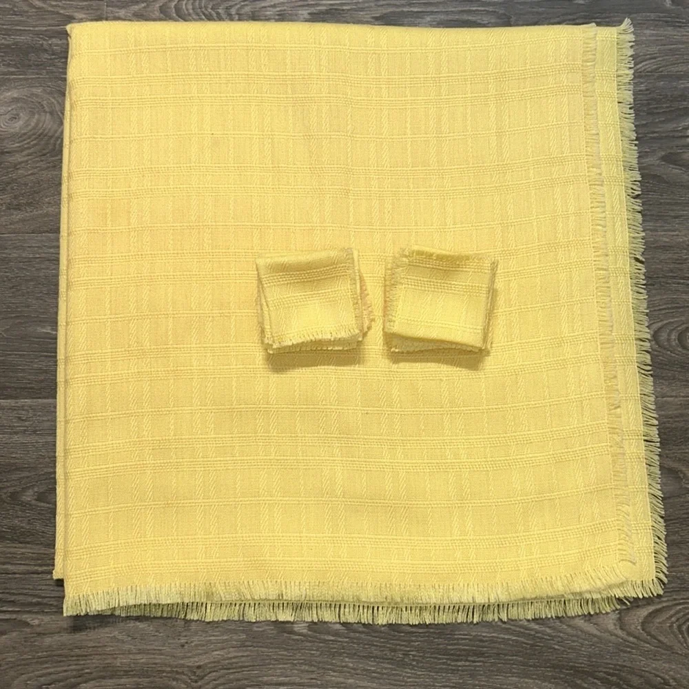 Boho Yellow Tablecloth Matching 14 Napkins Fringed Cotton Dining Decor Retro